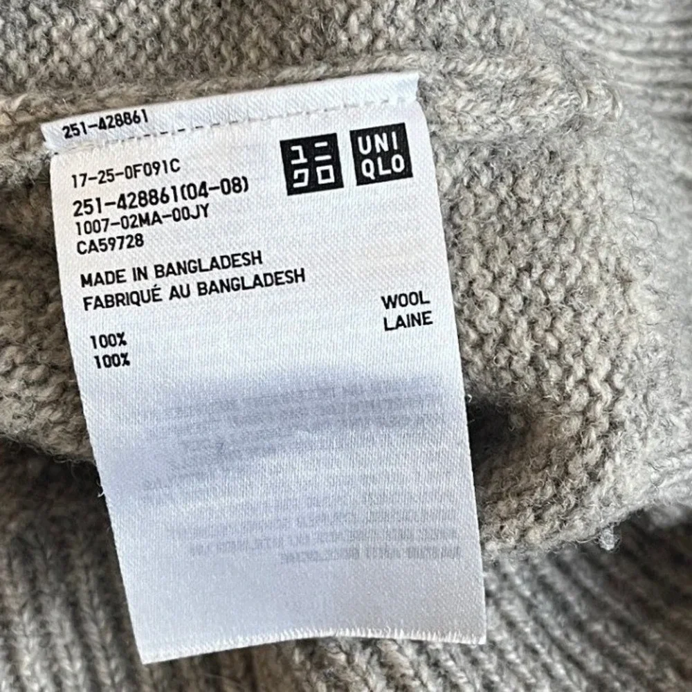 Uniqlo Womens 100% Wool Crew Neck Sweater Oatmeal Beige Heather dSize M - Picture 4 of 7